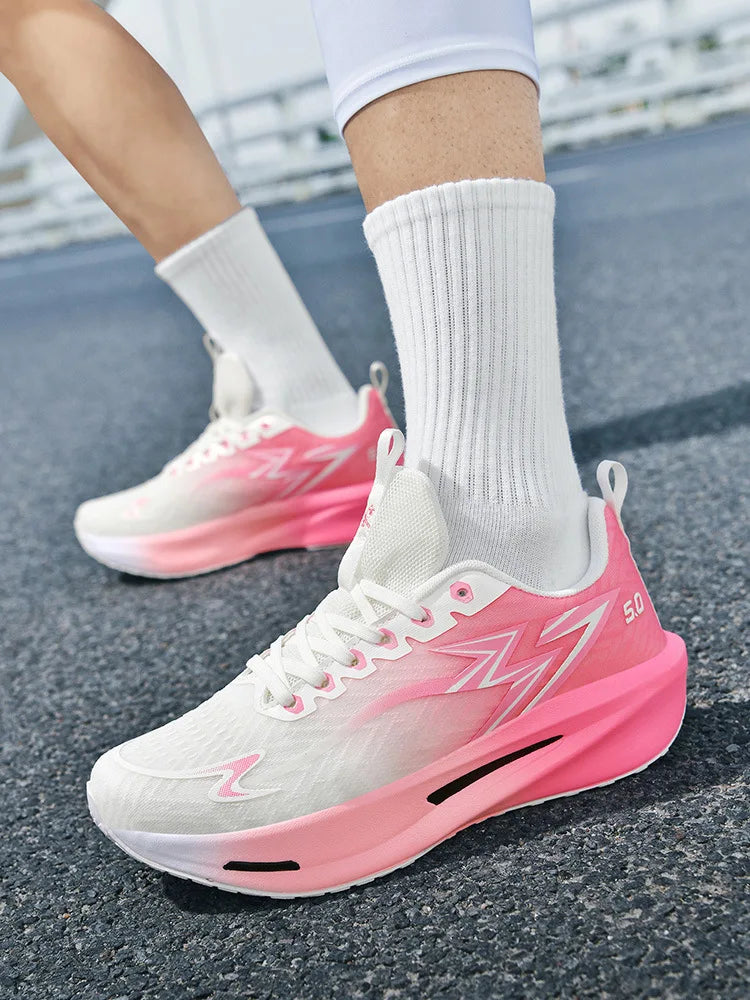 Chaussures de sport, de course et d'entraînement respirantes,  légères et amortissantes pour hommes.