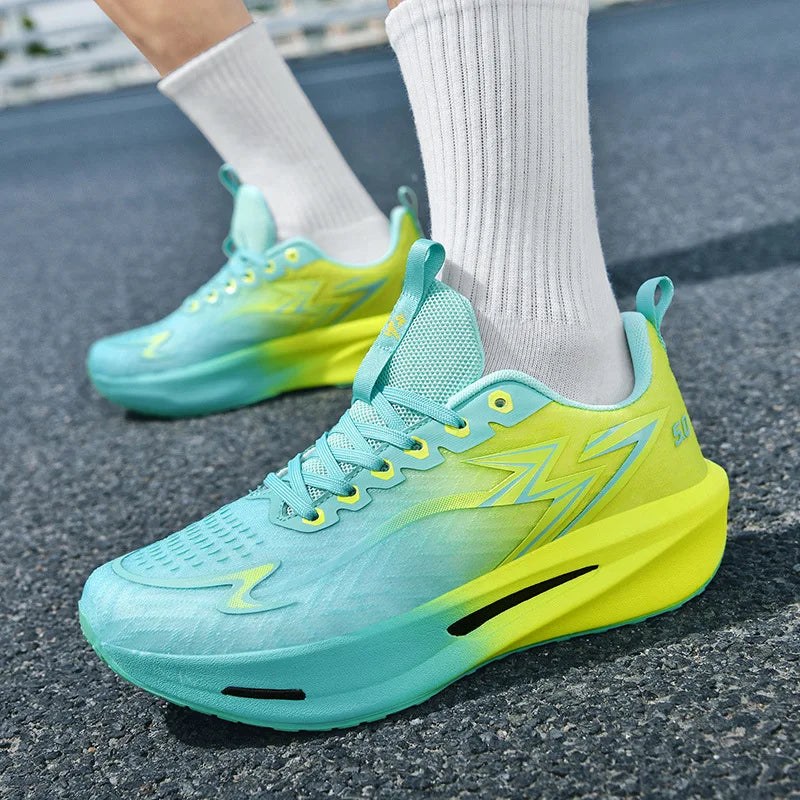Chaussures de sport, de course et d'entraînement respirantes,  légères et amortissantes pour hommes.