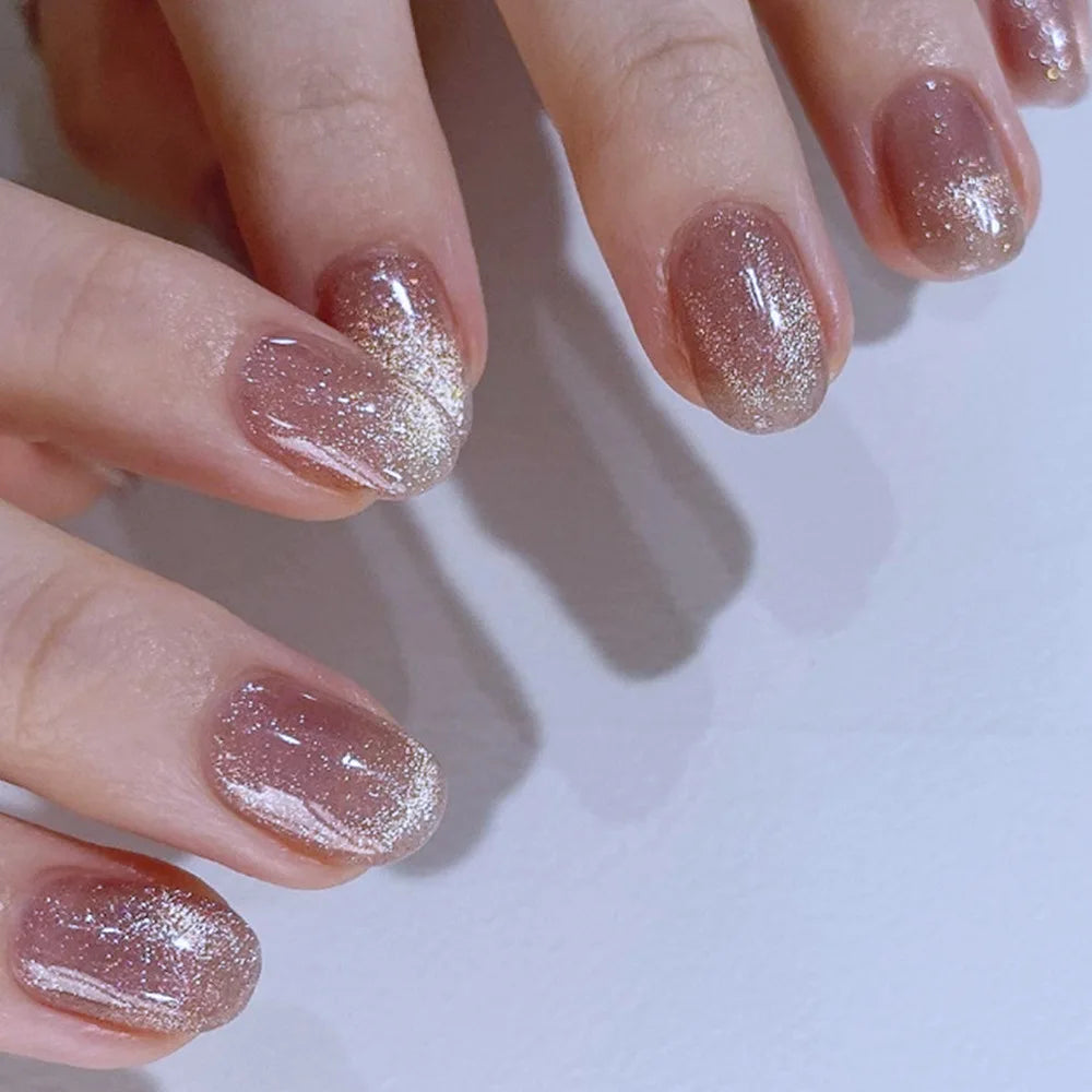 24 faux ongles à coller, forme amande simple, courts et ovales, pour manucure femme.