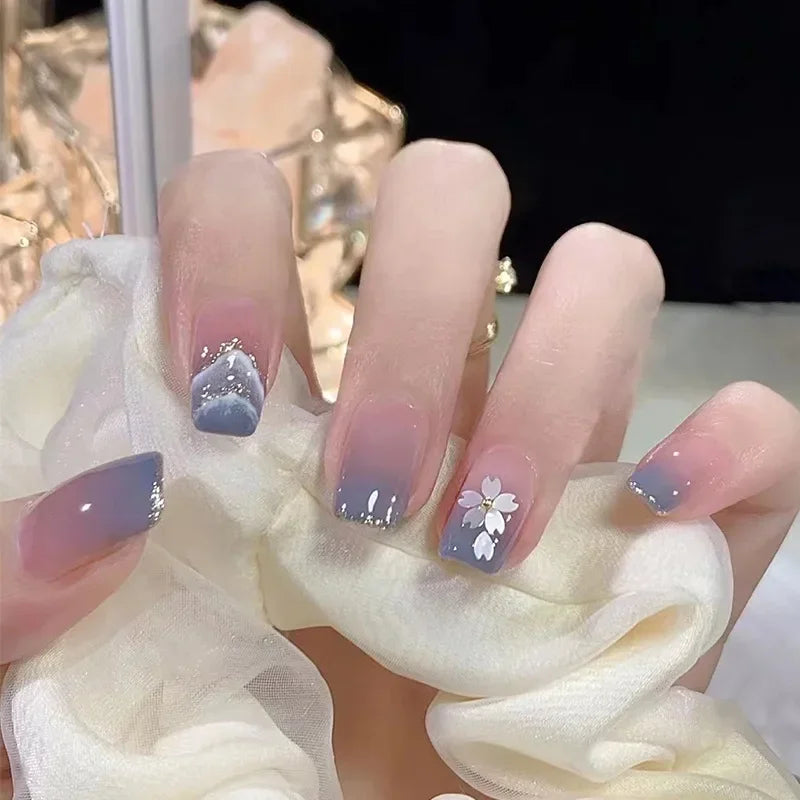 Lot de 24 faux ongles Sweet Love avec dégradé, réutilisables, courts et couvrants, pour femmes