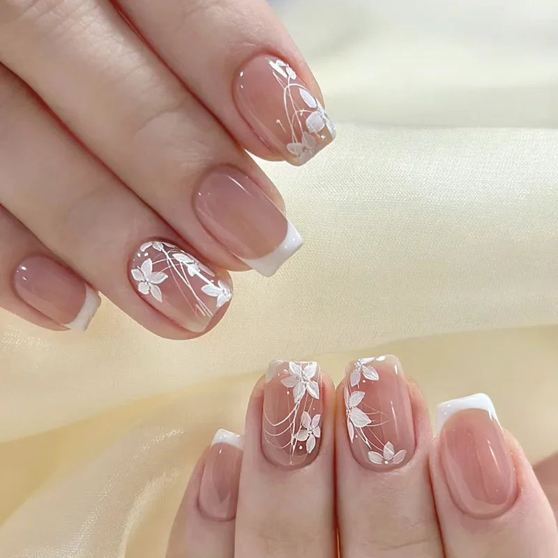 Lot de 24 faux ongles Sweet Love avec dégradé, réutilisables, courts et couvrants, pour femmes