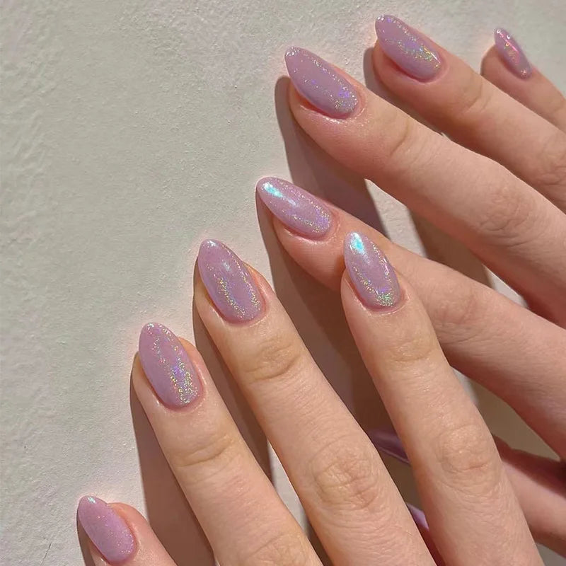 24 faux ongles à coller, forme amande simple, courts et ovales, pour manucure femme.