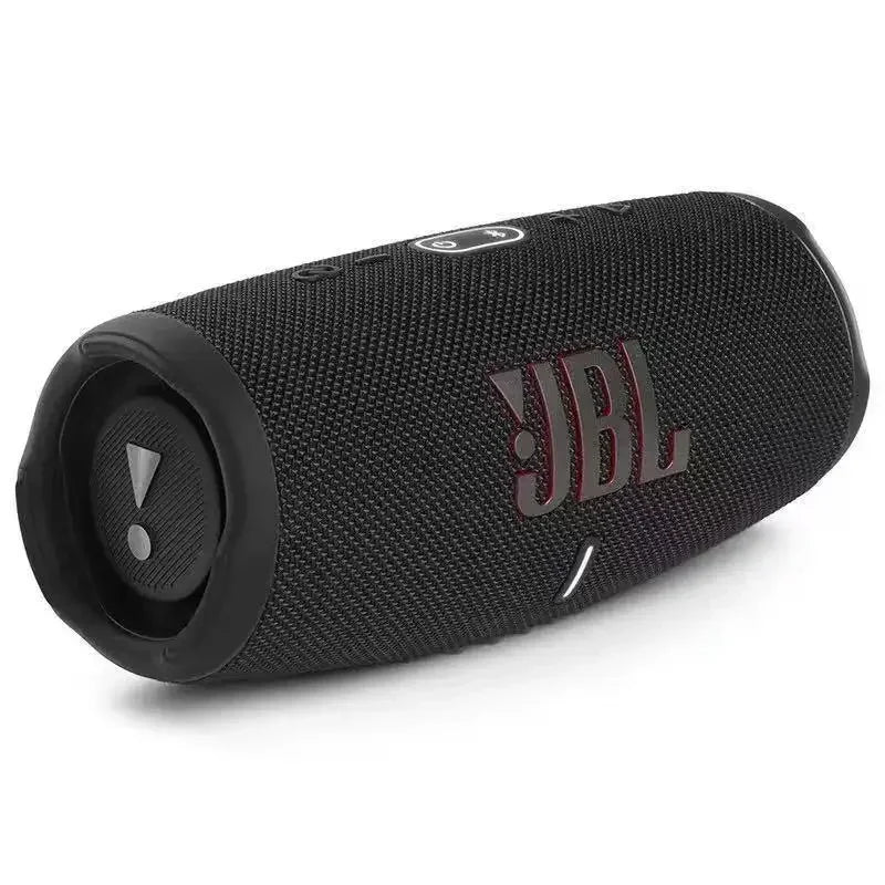 JBL Charge 6 Original‌ Enceinte sans fil étanche avec amplification des basses et tweeter de précision pour un son stéréo portable en extérieur‌