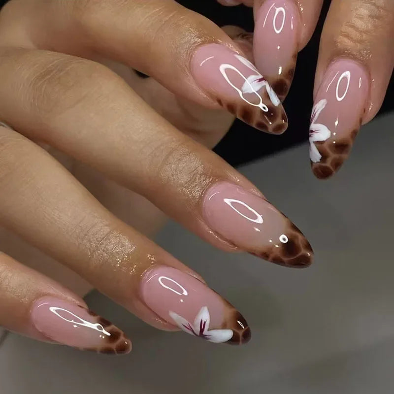 Lot de 24 faux ongles Sweet Love avec dégradé, réutilisables, courts et couvrants, pour femmes