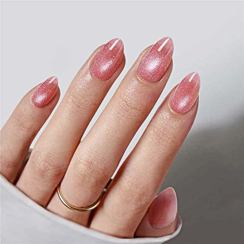 24 faux ongles à coller, forme amande simple, courts et ovales, pour manucure femme.