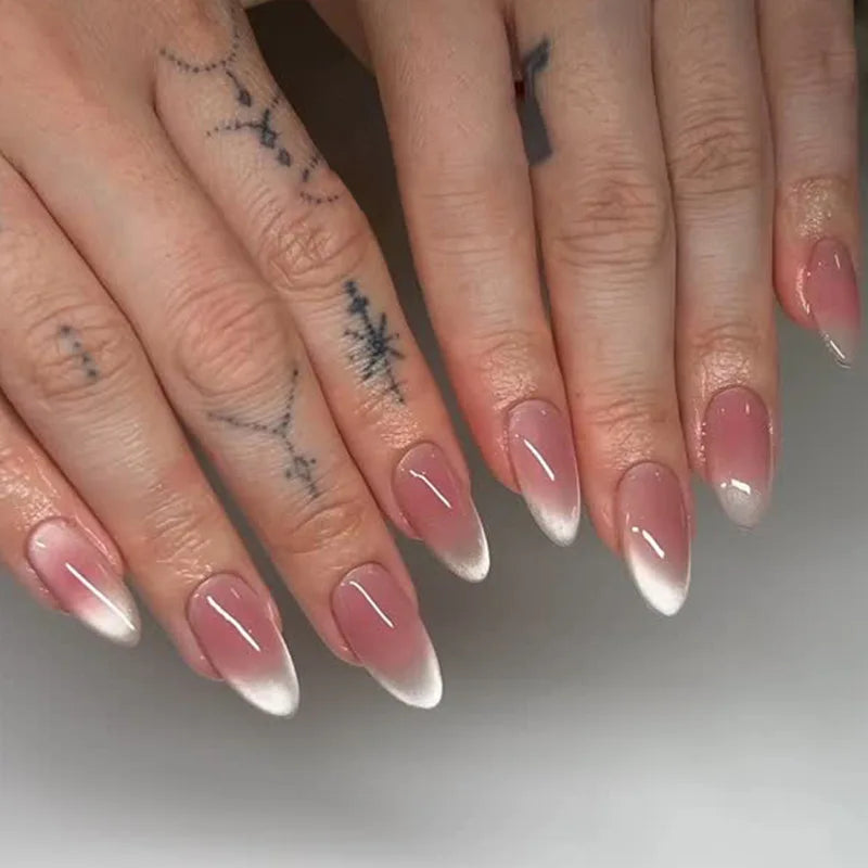 24 faux ongles à coller, forme amande simple, courts et ovales, pour manucure femme.