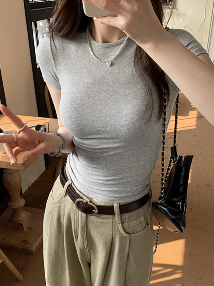T-shirt court basique uni à manches courtes et col rond pour femme