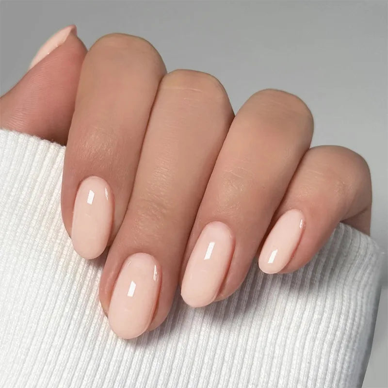 24 faux ongles à coller, forme amande simple, courts et ovales, pour manucure femme.
