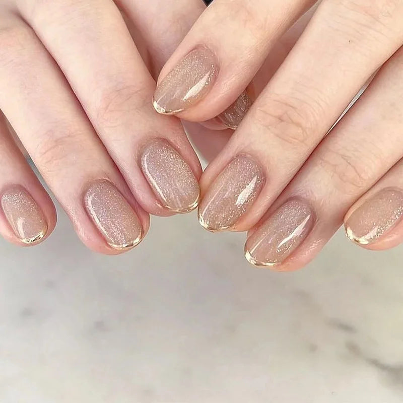 24 faux ongles à coller, forme amande simple, courts et ovales, pour manucure femme.